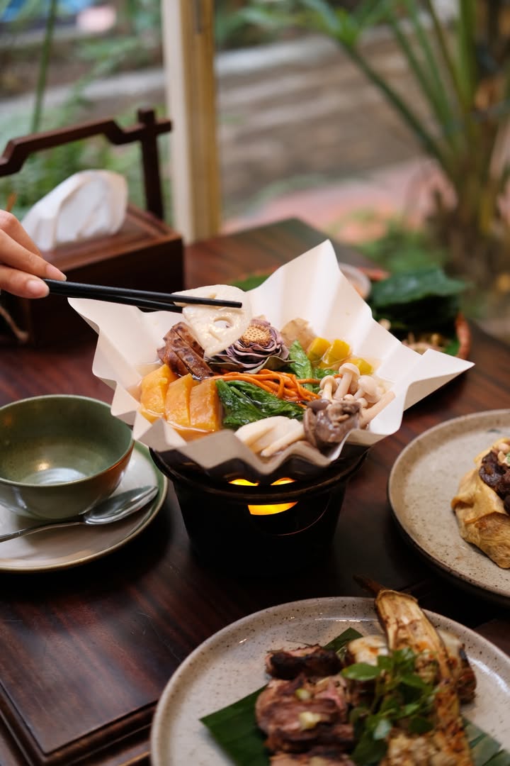 Canh Tản Mạn nước cà chua trong — SENTE