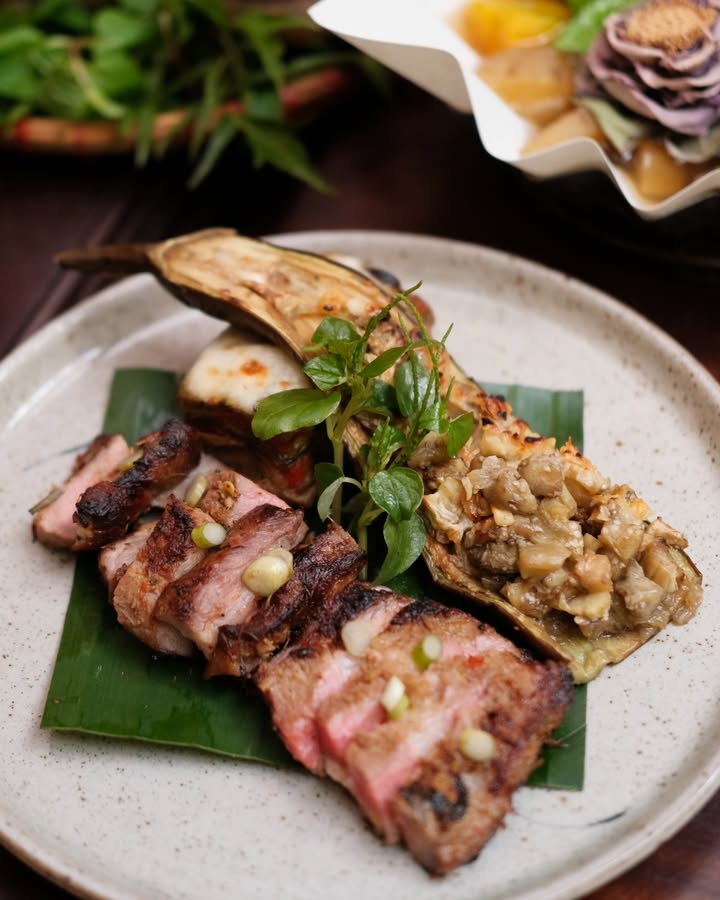 Hơi lửa giữa đông lạnh: Thịt heo Iberico nướng than hoa