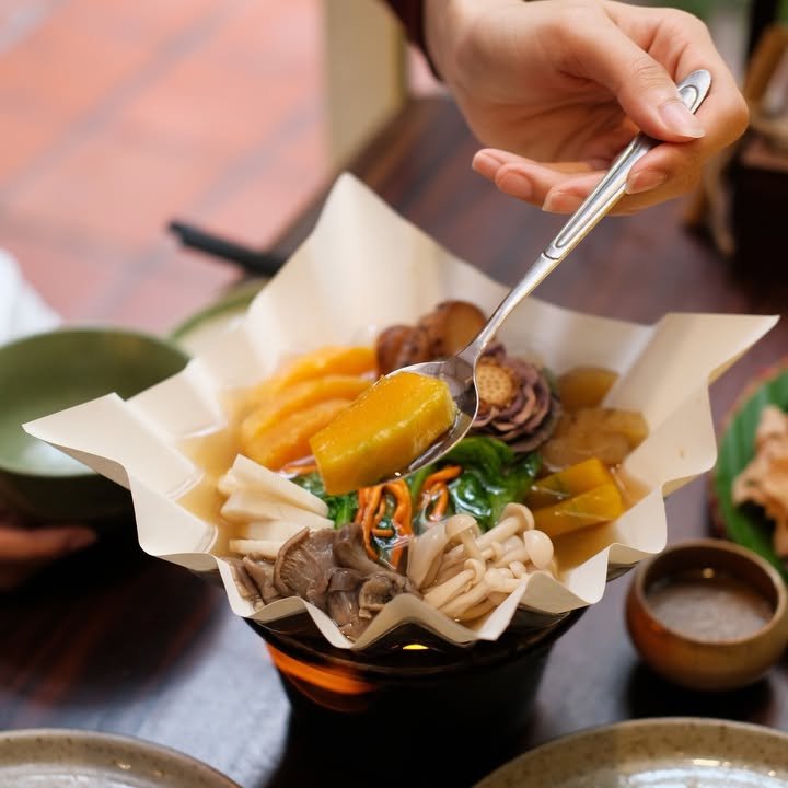 Gặp gỡ đầu năm bên mâm cơm ấm và khu vườn yên — ảnh 4