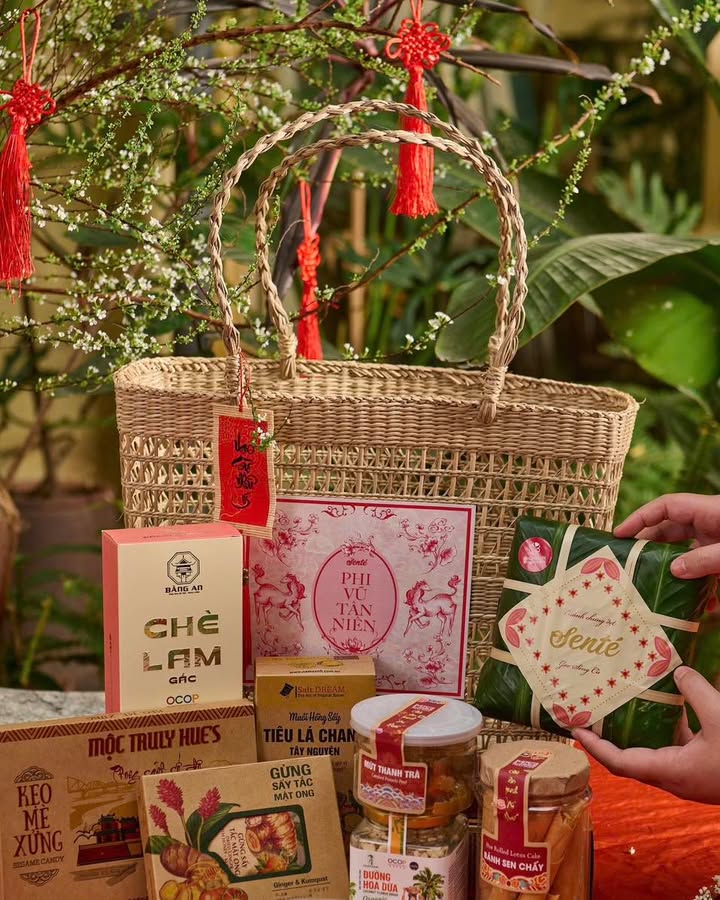 Của để dành: Set quà Tết trong làn cói nhà Senté — ảnh 2