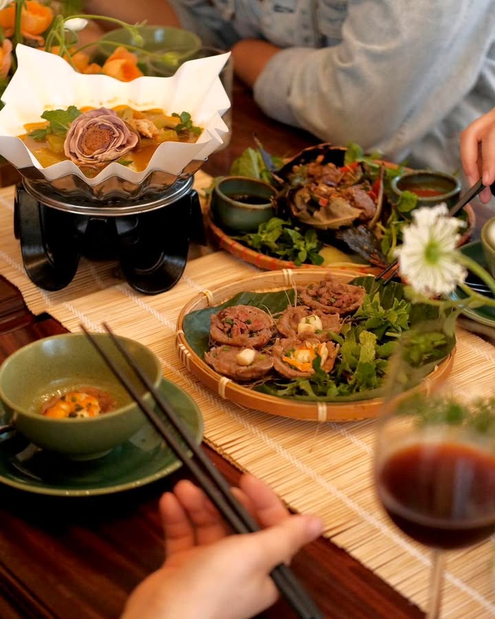 Hẹn nhau đầu năm giữa nắng vàng, hoa nở và hương vị sen — ảnh 5