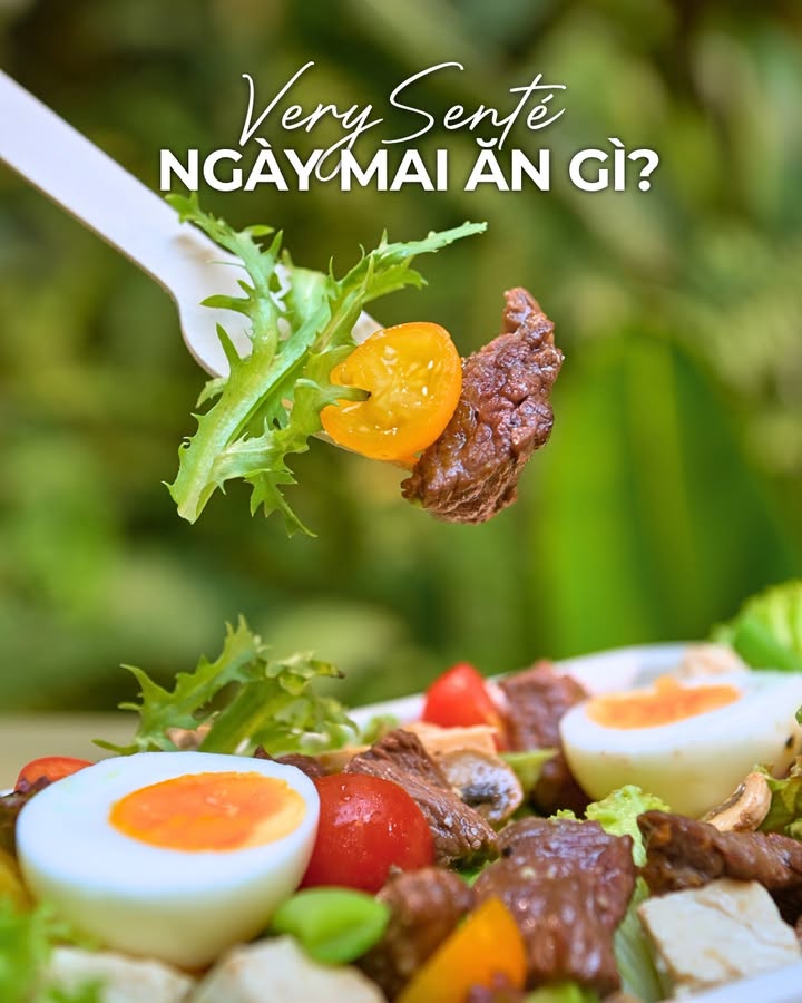 VerySenté: Salad bò nướng vừa tới, cân bằng dinh dưỡng cùng rau củ theo mùa