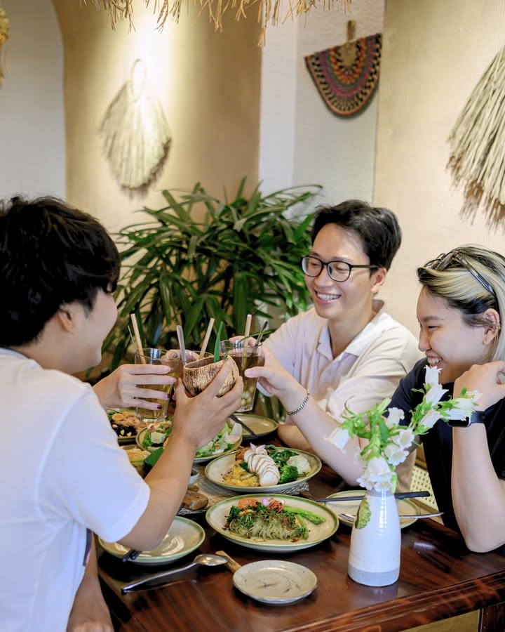 Bữa trưa xanh giữa ngày bận rộn tại Senté