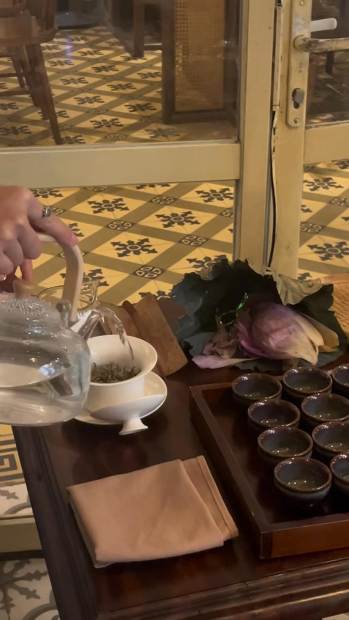 Hương sen vấn vương trong buổi sớm và lời hẹn mùa sen nở
