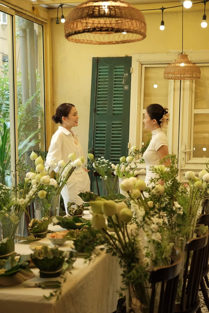 Tháng Ba ở Senté: Tôn vinh vẻ đẹp tính nữ qua cảm hứng sen — ảnh 2