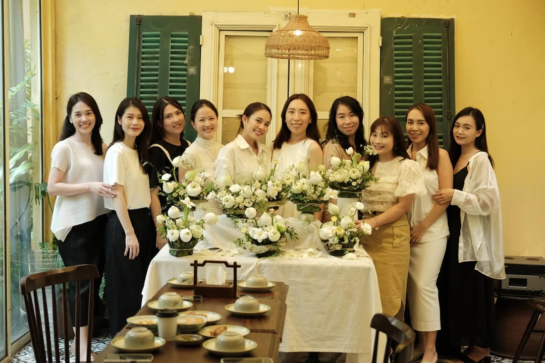 Senté chúc mừng ngày của phái đẹp và mời bạn ghé chơi