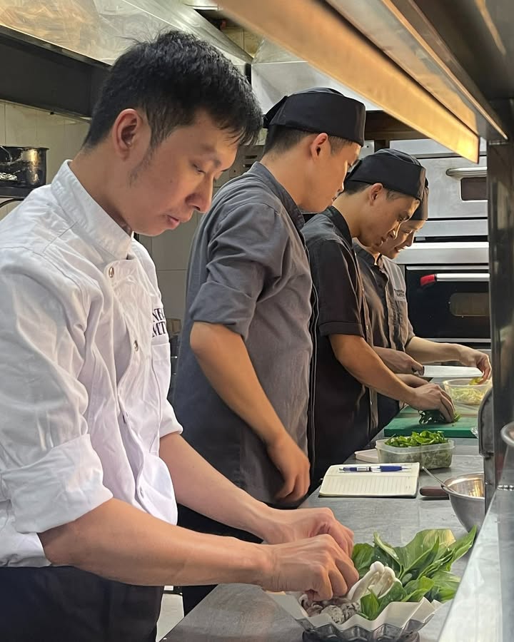Senté kể chuyện mùa vụ bằng những món ăn từ sen