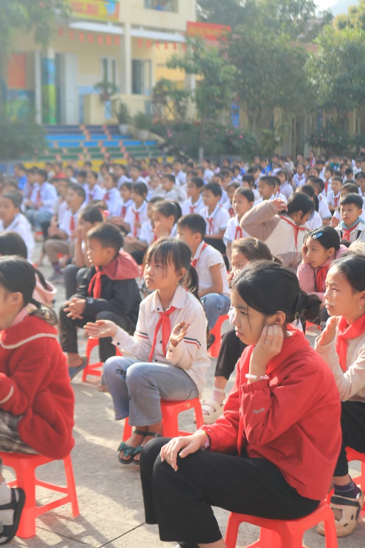 Hành trình Lưu Chữ Cho Em của Senté và Tủ Sách Nuôi Em tại Hà Giang — ảnh 5
