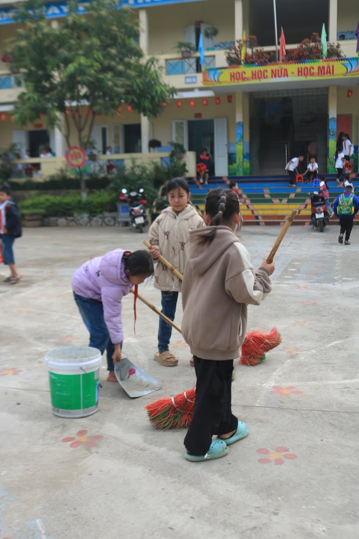 Hành trình Lưu Chữ Cho Em của Senté và Tủ Sách Nuôi Em tại Hà Giang — ảnh 8